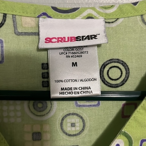 Scrubstar scrub top - Picture 2 of 3